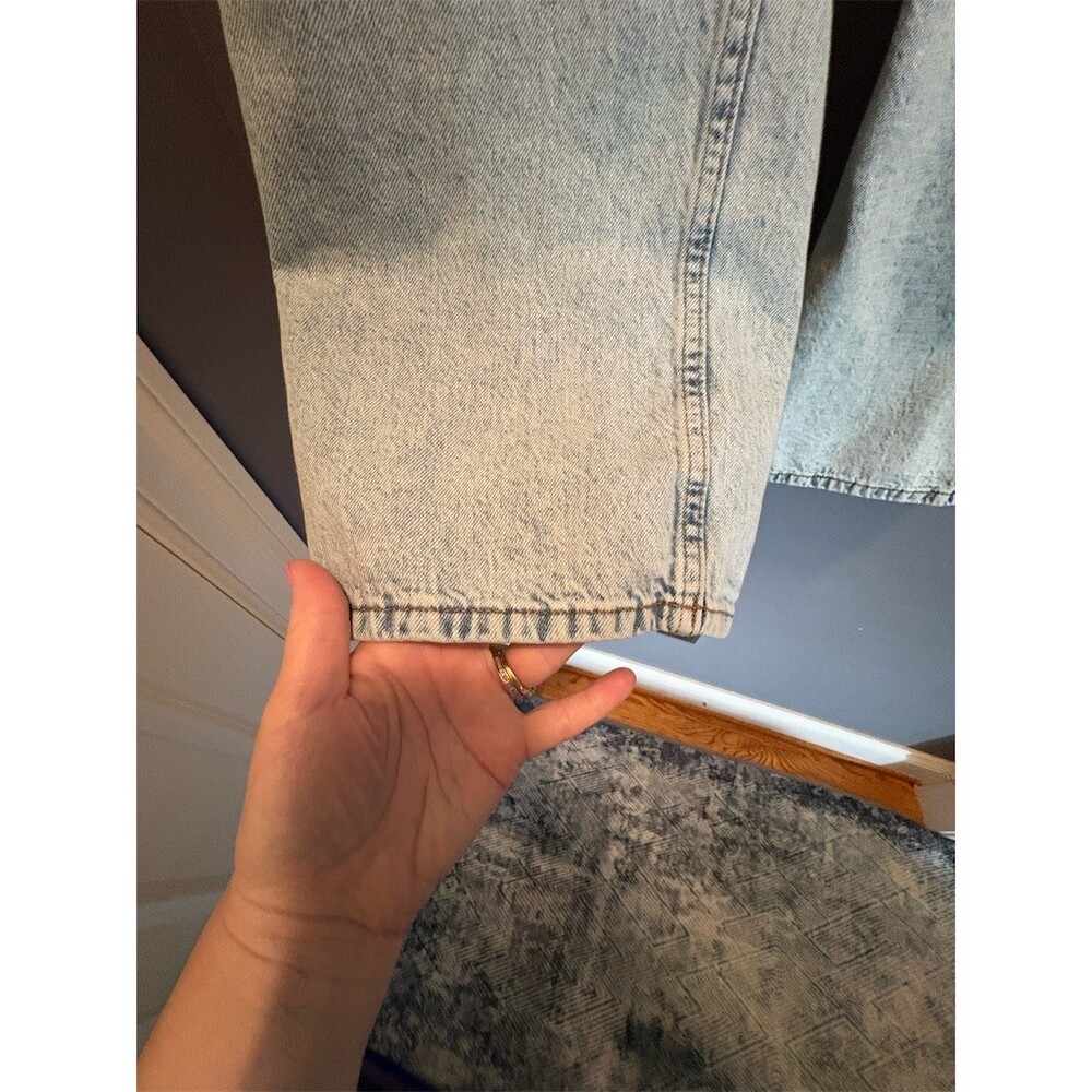 Aeropostale Jeans Womens Size 16 Light Blue Acid Wash High Rise Straight - Picture 8 of 9